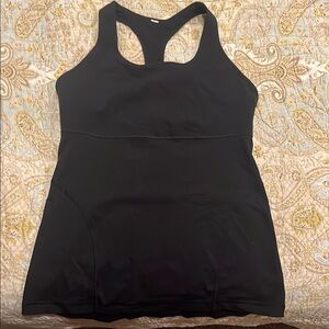 EUC lululemon tank top
